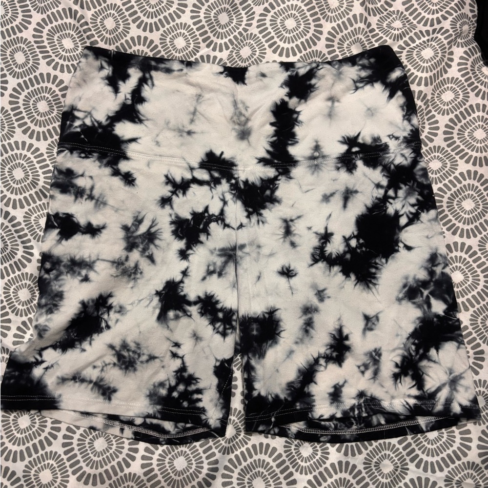 PINK Tie-Dye Women's Bike Shorts